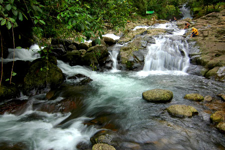 Wisata Curug Panjang