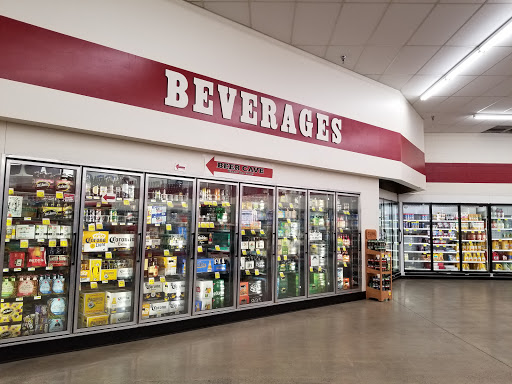 Grocery Store «Sav-Mor Foods», reviews and photos, 14001 Lakeridge Cir, Magalia, CA 95954, USA
