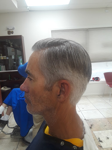 Barber Shop «CENTRAL BARBER SHOP», reviews and photos, 25 Greenbush Rd, Orangeburg, NY 10962, USA