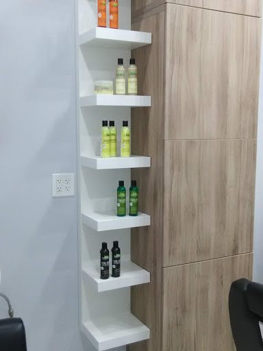 Hair Salon «Hair Essentials Salon Studios», reviews and photos, 4695 Washtenaw Ave, Ann Arbor, MI 48108, USA