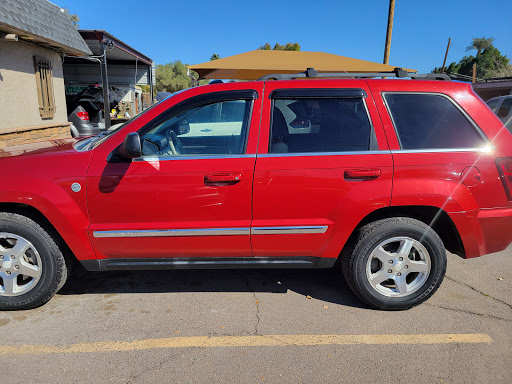 Used Car Dealer «Valley Auto Center», reviews and photos, 3199 W McDowell Rd, Phoenix, AZ 85009, USA