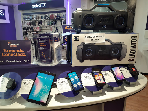 Cell Phone Store «MetroPCS Authorized Dealer», reviews and photos, 1950 Lincoln Hwy E, Coatesville, PA 19320, USA