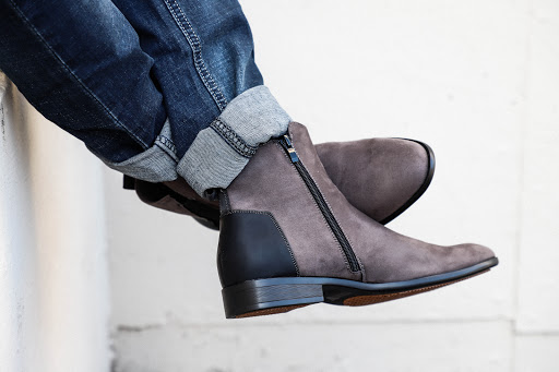 Discount Store «D&K Suit City», reviews and photos, 3750 Venture Dr, Duluth, GA 30096, USA