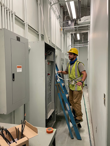 Electrician «Toner Electric Company», reviews and photos, 305 Oliphant Ln #10, Middletown, RI 02842, USA