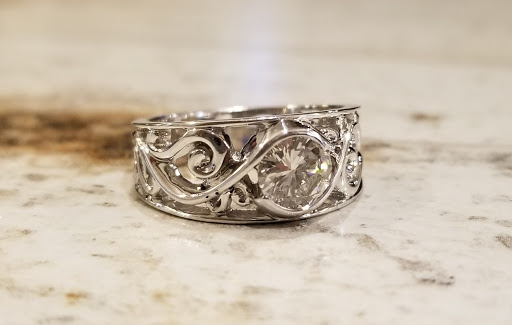 Jewelry Store «Finch Jewelers», reviews and photos, 1841 Columbia Ave, Lancaster, PA 17603, USA