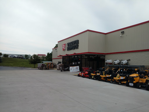 Home Improvement Store «Tractor Supply Co.», reviews and photos, 301 Century Dr, Mt Airy, MD 21771, USA
