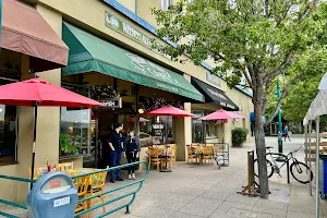 The Walnut Avenue Cafe image