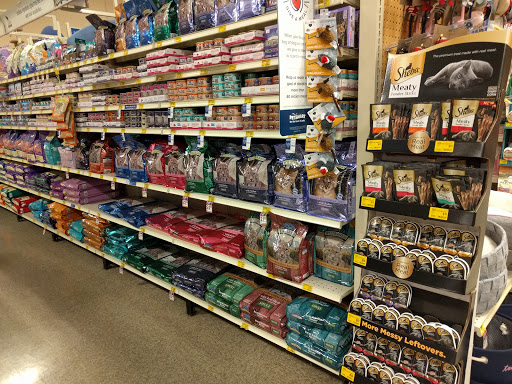 Pet Supply Store «PetSmart», reviews and photos, 2200 E Lohman Ave, Las Cruces, NM 88001, USA