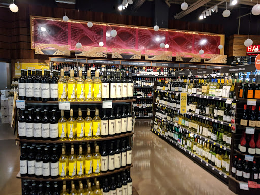 Grocery Store «Whole Foods Market», reviews and photos, 415 Newport Center Dr, Newport Beach, CA 92660, USA