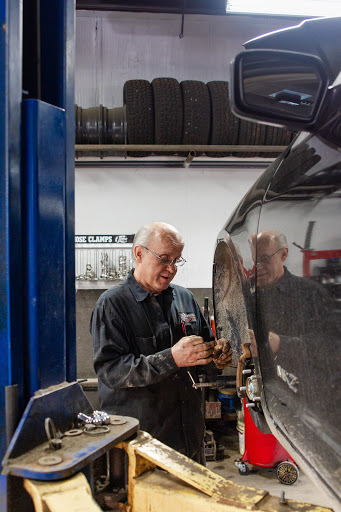 Auto Repair Shop «The Hamburg Garage», reviews and photos, 11179 Hamburg Rd, Whitmore Lake, MI 48189, USA