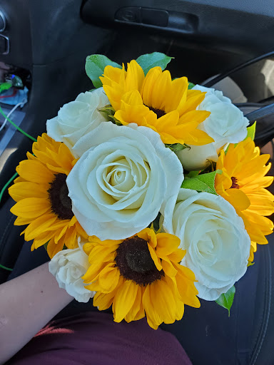 Florist «Hassell Florist», reviews and photos, 1679 Drew St, Clearwater, FL 33755, USA