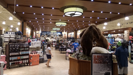 Outdoor Sports Store «Field & Stream», reviews and photos, 2075 Interchange Rd, Erie, PA 16509, USA