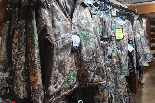 Shoe Store «Mullets Footwear», reviews and photos, 4853 Kinsman Rd, Middlefield, OH 44062, USA