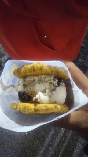 Ice Cream Shop «CREAM Berkeley», reviews and photos, 2399 Telegraph Ave, Berkeley, CA 94704, USA