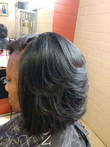 Hair Salon «Dominican Hair Salon», reviews and photos, 4409 N Tryon St G, Charlotte, NC 28213, USA
