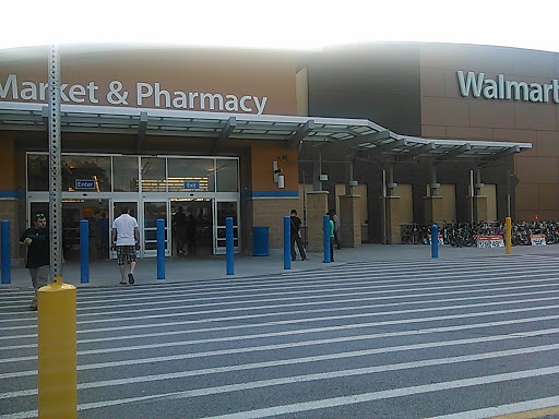 Department Store «Walmart Supercenter», reviews and photos, 8118 Perry Hills Ct, Nottingham, MD 21236, USA