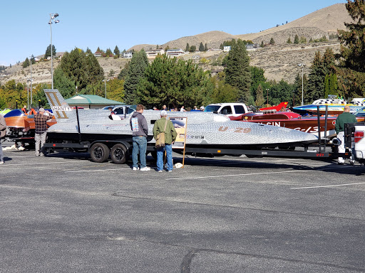 Grocery Store «Red Apple Markets», reviews and photos, 310 W Manson Hwy, Chelan, WA 98816, USA