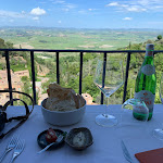 Photo n°3 de l'avis de Nayara.a fait le 12/06/2021 à 09:06 sur le  Osticcio à Montalcino