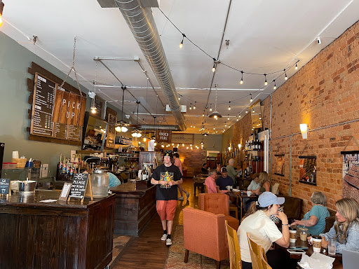 Leaf and Bean Newnan, 22 W Ct Square A, Newnan, GA 30263, USA, 