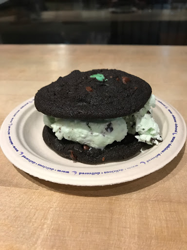 Cookie Shop «Insomnia Cookies», reviews and photos, 217 Welch Ave, Ames, IA 50014, USA