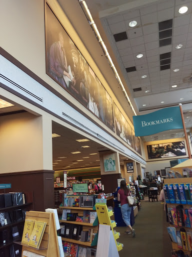 Book Store «Barnes & Noble», reviews and photos, 3400 Forest Dr, Columbia, SC 29204, USA