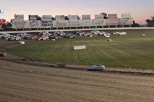 I 94 Speedway Inc image