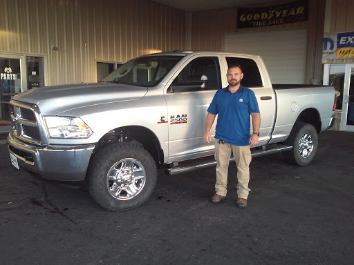 Used Car Dealer «Hagans Dodge Chrysler Motors», reviews and photos, 401 Builders Ln, Morrilton, AR 72110, USA