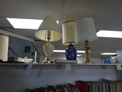 Thrift Store «Sun Rise Thrift Store», reviews and photos, 1880 S Havana St, Aurora, CO 80012, USA