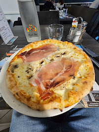 Prosciutto crudo du Restaurant italien Pizzeria du Village à Saint-Priest - n°1