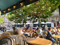 Atmosphère du CAFÉ RESTAURANT SUZANNE (Purple Food) à Paris - n°11