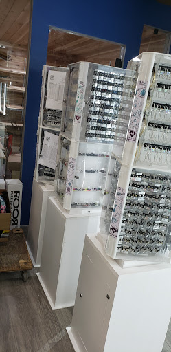 Tobacco Shop «The House of Vape and Smoke», reviews and photos, 944 W 6th St #114, Corona, CA 92882, USA