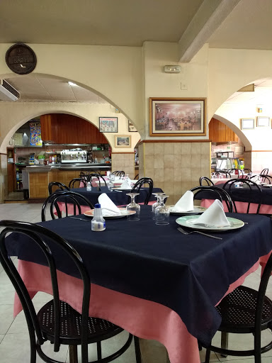 Restaurante los Andaluces - Carrer de Sant Ramon, 9, 03560 El Campello, Alicante, España
