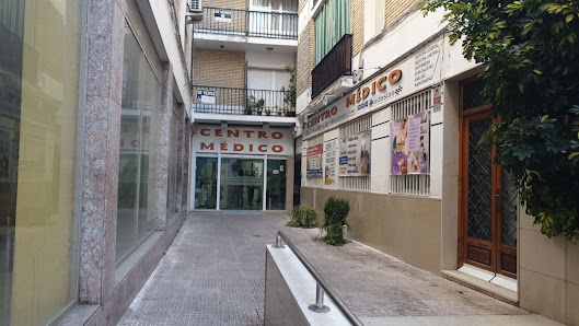 Centro Médico Priego (CMP) y Centro de Reconocimiento de Conductores DGT Calle de Tercia, 6, 14800 Priego de Córdoba, Córdoba, España