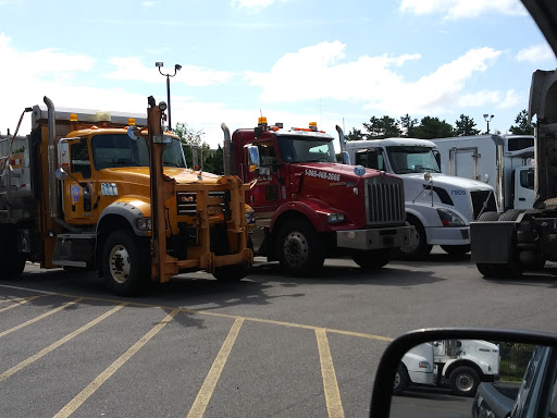 Ford Dealer «Gabrielli Ford Truck Sales and Service», reviews and photos, 3200 Horseblock Road, Medford, NY 11763, USA