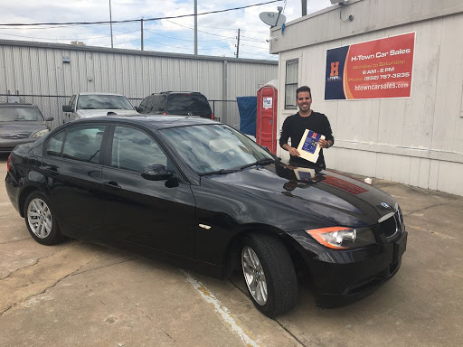Used Car Dealer «H-town Car Sales», reviews and photos, 4534 Bingle Rd, Houston, TX 77092, USA