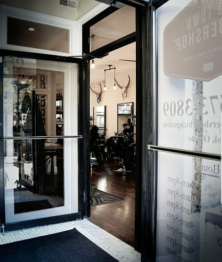 Barber Shop «Old Town Barbershop», reviews and photos, 1339 N Wells St, Chicago, IL 60610, USA