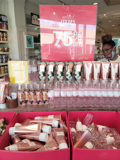 Shopping Mall «Gaffney Outlet Marketplace», reviews and photos, 1 Factory Shops Blvd, Gaffney, SC 29341, USA