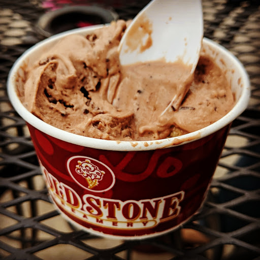 Ice Cream Shop «Cold Stone Creamery», reviews and photos, 1531 W Main St #102, Bozeman, MT 59715, USA