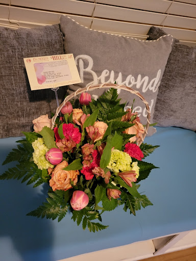 Florist «Hill Florist and Gifts», reviews and photos, 276 E Main St, Hillsboro, OR 97123, USA