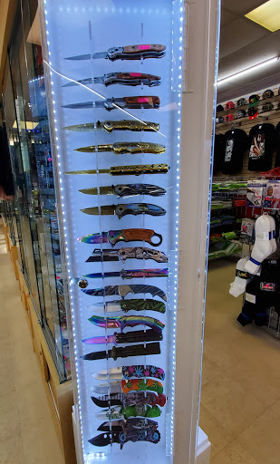 Vaporizer Store «King Discount Store», reviews and photos, 1264 S WW White Rd, San Antonio, TX 78220, USA