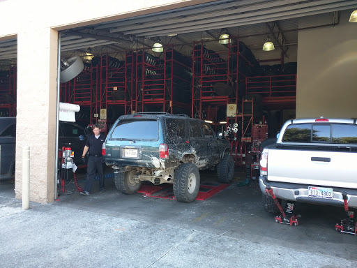 Tire Shop «Discount Tire Store - Round Rock, TX», reviews and photos, 3115 S Interstate 35, Round Rock, TX 78664, USA