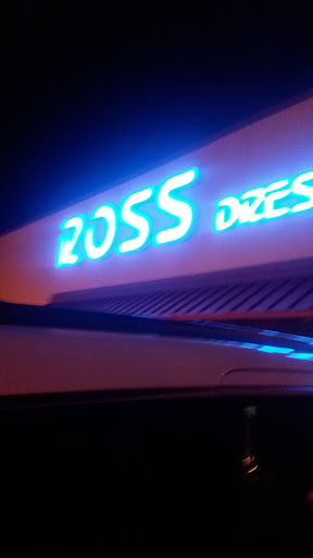 Clothing Store «Ross Dress for Less», reviews and photos, 4425 N Oracle Rd, Tucson, AZ 85705, USA