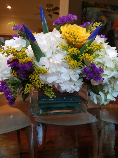 Florist «Four Seasons Florist», reviews and photos, 3482 Drusilla Ln Ste. G, Baton Rouge, LA 70809, USA