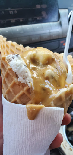 Ice Cream Shop «The Village Scoop», reviews and photos, 419 Main St, Colchester, VT 05446, USA