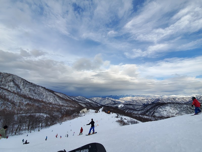 かぐらスキー場 みつまたロープウェイ 山頂駅 新潟県湯沢町 スキー場 グルコミ