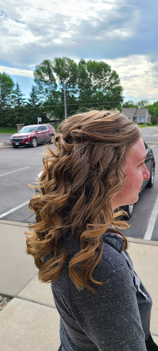 Beauty Salon «Off the Top Hairstyling», reviews and photos, 9364 Oak Ave # A, Waconia, MN 55387, USA
