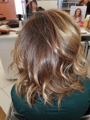 Hair Salon «Ulta Beauty», reviews and photos, 10033 77th St Suite 420, Pleasant Prairie, WI 53158, USA