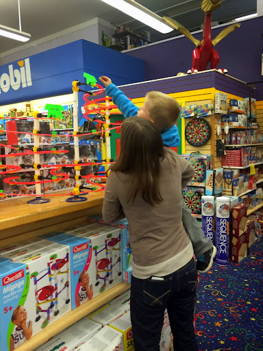 Toy Store «King Arthurs Court Toys», reviews and photos, 3040 Madison Rd, Cincinnati, OH 45209, USA