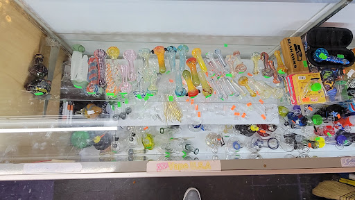 Tobacco Shop «S P Smoke Shop», reviews and photos, 8203 S Tacoma Way, Lakewood, WA 98499, USA