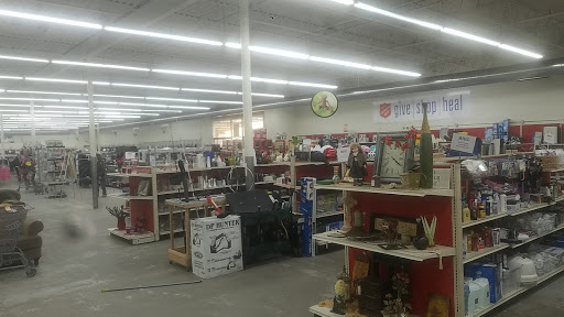 Thrift Store «The Salvation Army Family Store», reviews and photos, 321 Baldwin Ave NW, Elk River, MN 55330, USA